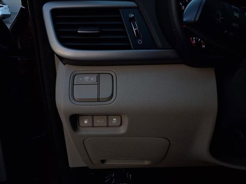 Used 2016 Kia Optima LX image 14