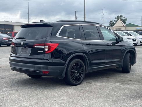 Used 2021 Honda Pilot Special Edition image 3