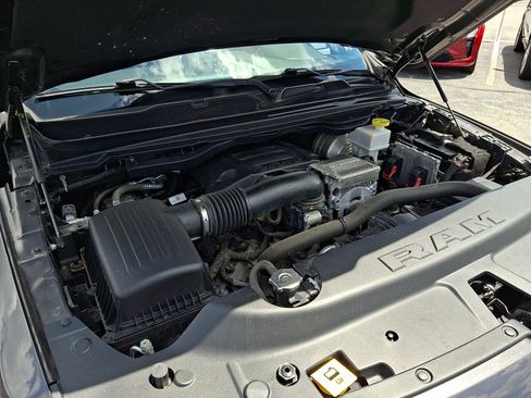 Used 2020 RAM 1500 Laramie w/ Sport Appearance Package AWD/4WD image 26