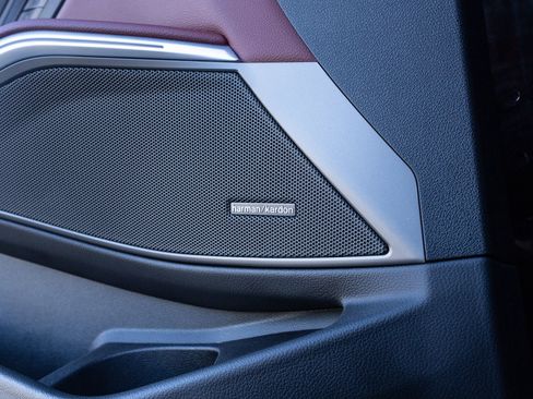 Used 2024 BMW M340i xDrive M340i xDrive Sedan 4D image 26