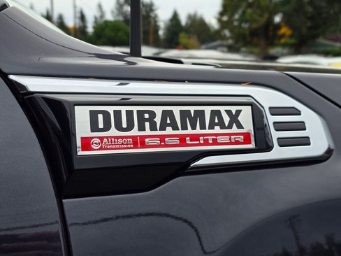 New 2026 GMC Sierra 2500 SLT w/ SLT Premium Package image 13