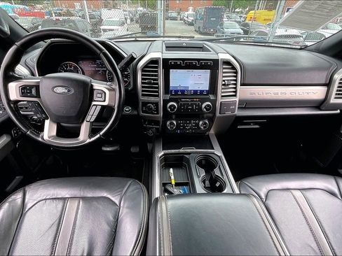 Used 2020 Ford F250 Platinum w/ FX4 Off-Road Package AWD/4WD image 14