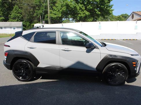 Used 2026 Hyundai Kona SEL Sport FWD image 9