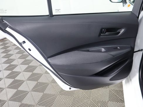 Used 2024 Toyota Corolla LE image 19