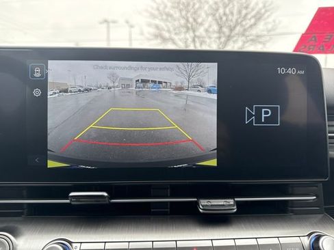 Certified 2025 Hyundai Kona SE image 34