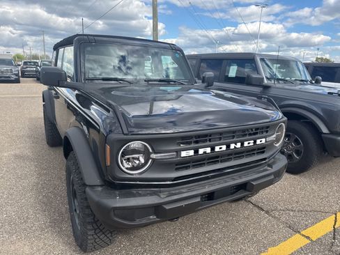 New 2026 Ford Bronco 4-Door AWD/4WD image 27