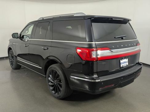 Used 2020 Lincoln Navigator Reserve AWD/4WD image 6