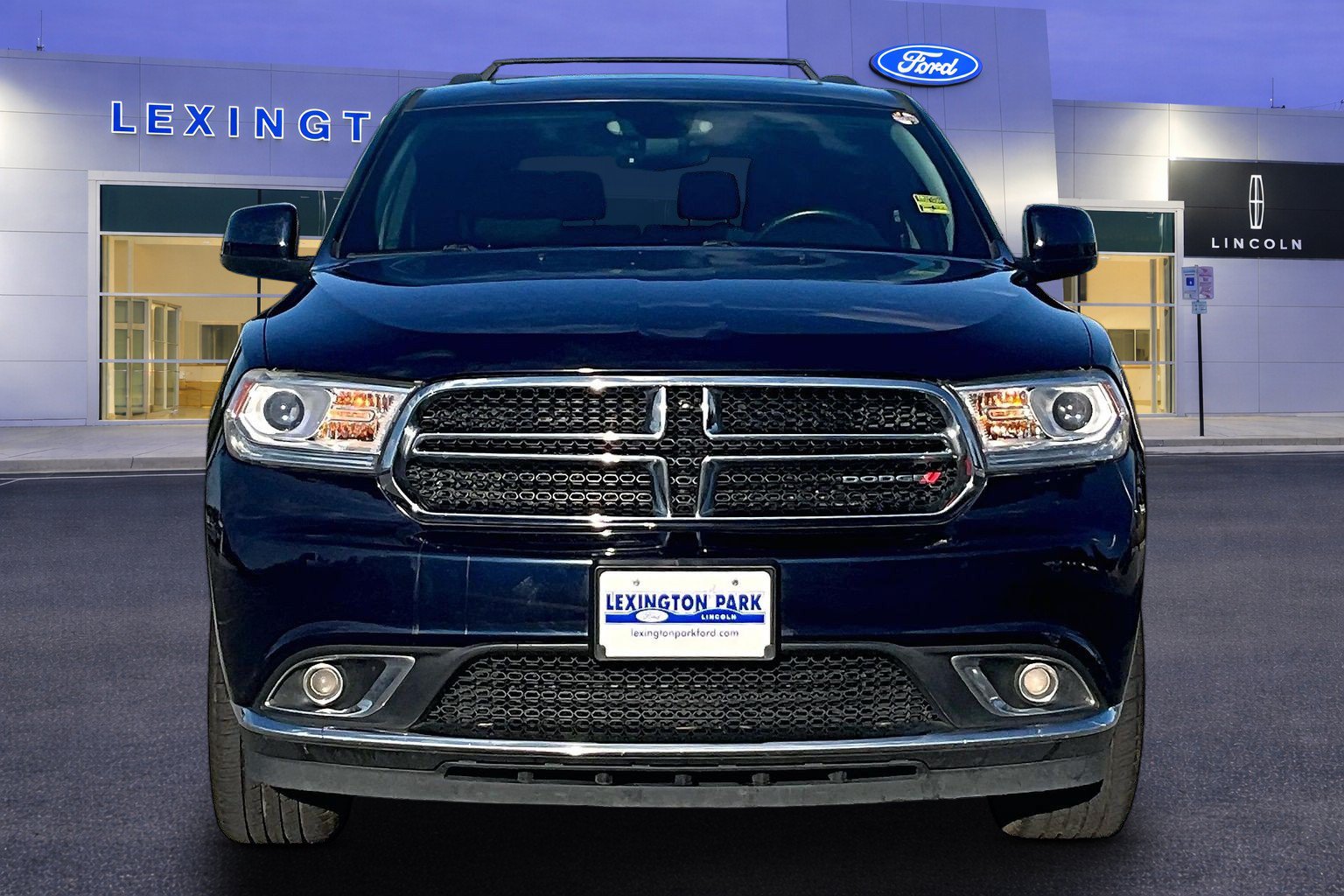 Used 2017 Dodge Durango SXT w/ Quick Order Package 23B AWD/4WD image 2