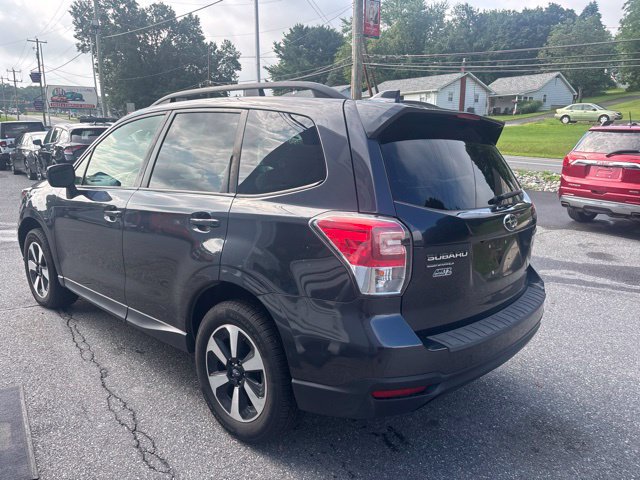 Used 2018 Subaru Forester 2.5i Premium w/ All-Weather Package AWD/4WD image 3