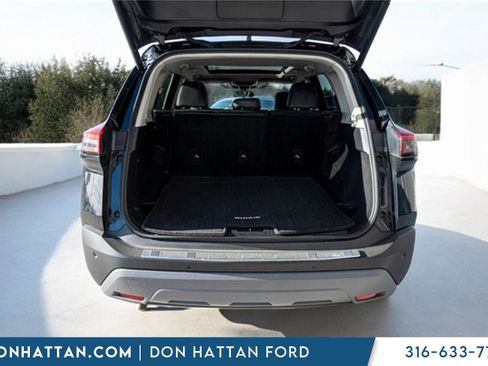 Used 2021 Nissan Rogue SV w/ Premium Package image 34