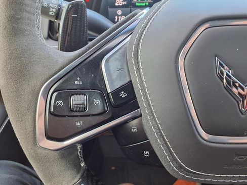 Used 2024 Chevrolet Corvette Z06 image 25