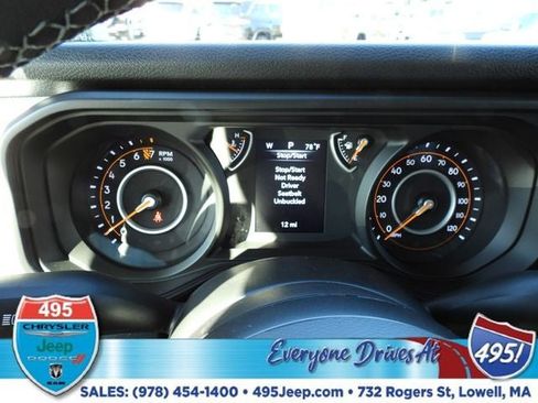 New 2025 Jeep Gladiator Sport image 17