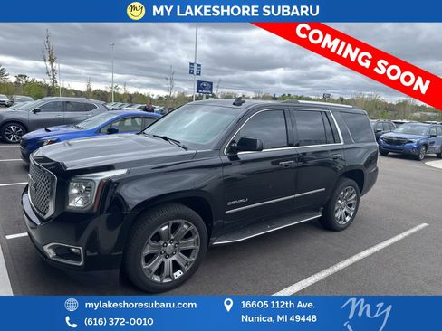 Used 2016 GMC Yukon Denali w/ Open Road Package AWD/4WD image 3