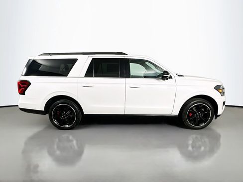Used 2022 Ford Expedition Max Limited image 7