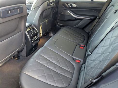 Used 2023 BMW X5 xDrive40i image 18