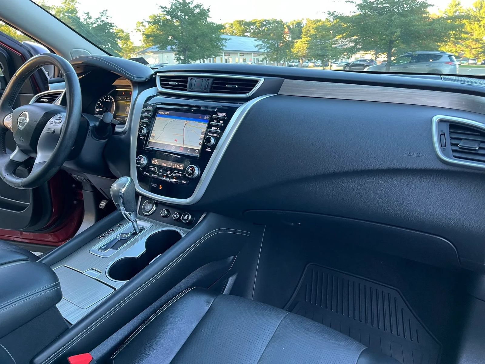 Used 2017 Nissan Murano Platinum w/ Platinum Technology Package AWD/4WD image 18