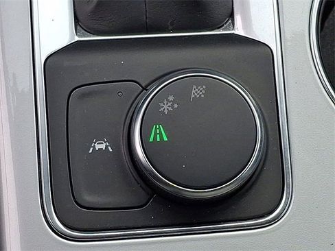 Used 2024 Chevrolet Blazer LT w/ Convenience Package image 24