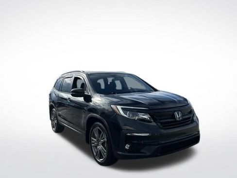 Used 2022 Honda Pilot Sport image 1