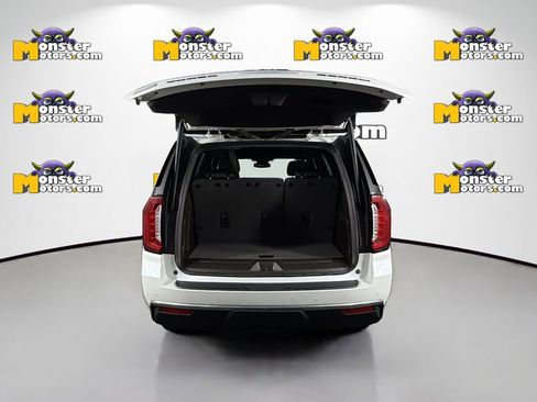 Used 2023 GMC Yukon Denali AWD/4WD image 28