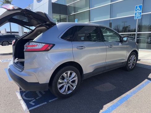 Used 2022 Ford Edge Titanium image 7