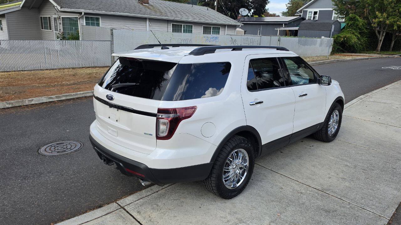 Used 2014 Ford Explorer Sport w/ Equipment Group 401A AWD/4WD image 4