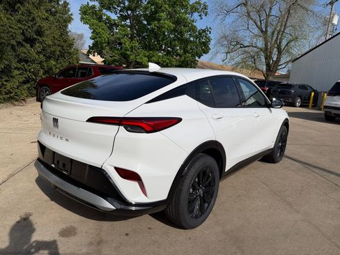 New 2026 Buick Envista Sport Touring image 29