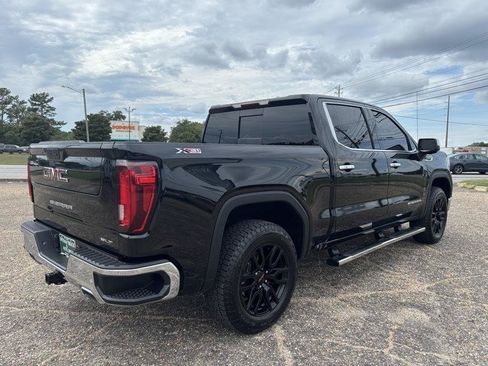 Used 2021 GMC Sierra 1500 SLT w/ SLT Premium Package AWD/4WD image 5