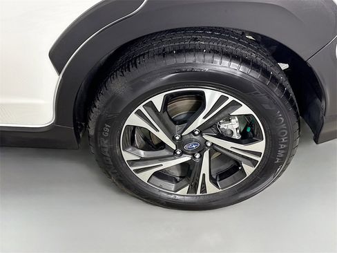 Used 2025 Subaru Crosstrek 2.0i Premium image 26