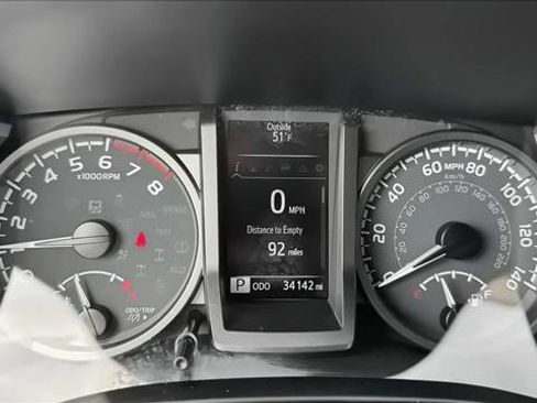 Certified 2023 Toyota Tacoma TRD Off-Road w/ Technology Package image 12