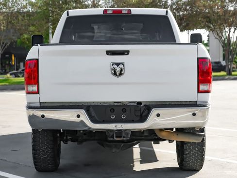 Used 2018 RAM 2500 Tradesman w/ Chrome Appearance Group image 14