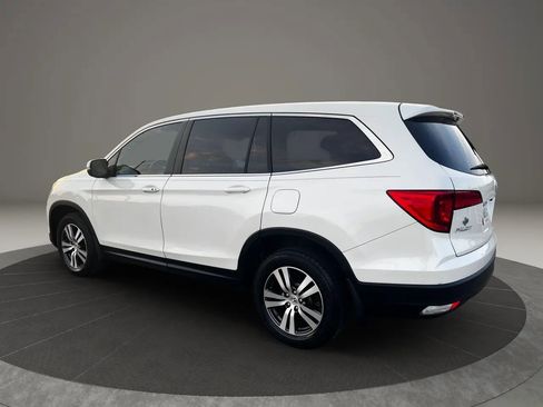Used 2016 Honda Pilot EX image 7