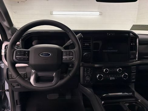 New 2026 Ford F250 Lariat w/ Tremor Off-Road Package AWD/4WD image 8