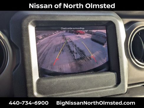 Used 2018 Jeep Wrangler Unlimited Sport S image 17