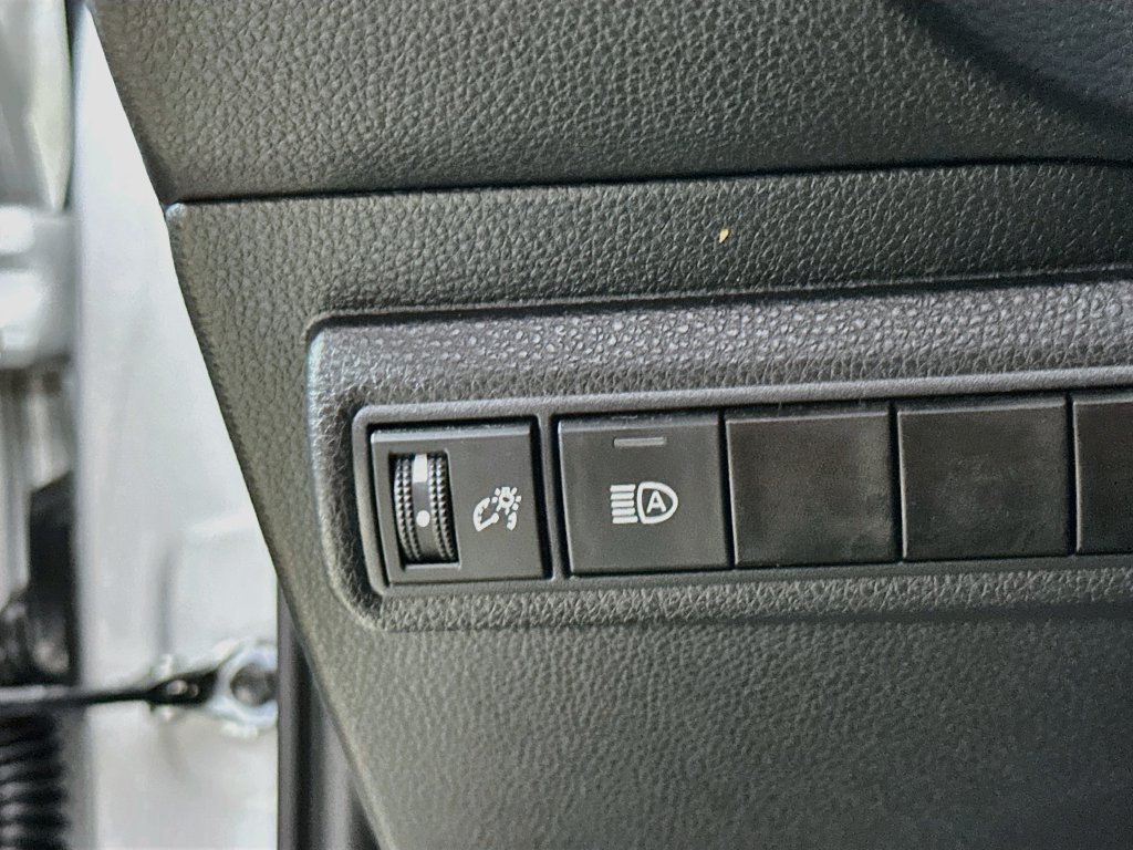 Used 2024 Toyota Corolla LE FWD image 12