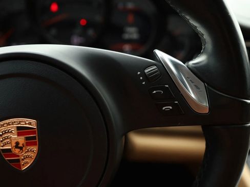 Used 2013 Porsche Panamera 4 Platinum Edition image 21