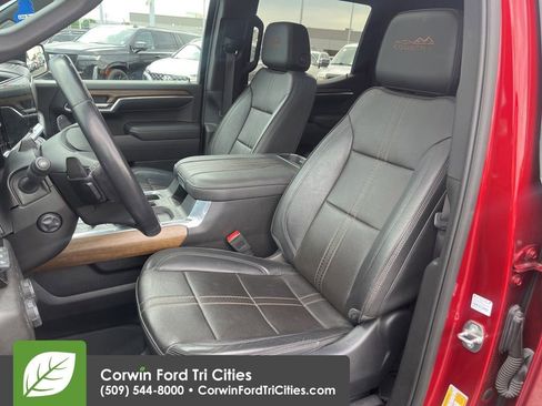 Used 2023 Chevrolet Silverado 1500 High Country AWD/4WD image 12