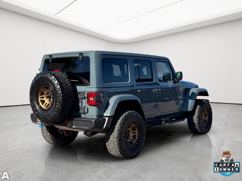 Used 2024 Jeep Wrangler Unlimited Sahara w/ Technology Group AWD/4WD image 6