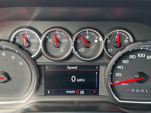 Used 2019 Chevrolet Silverado 1500 LT Trail Boss AWD/4WD image 17