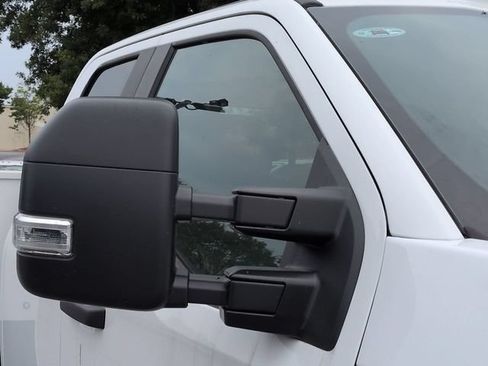 New 2026 Ford F350 XL w/ XL Chrome Package AWD/4WD image 11