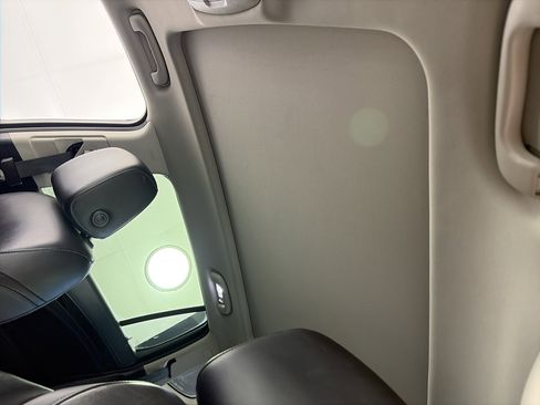 Used 2019 Buick Envision Essence image 18