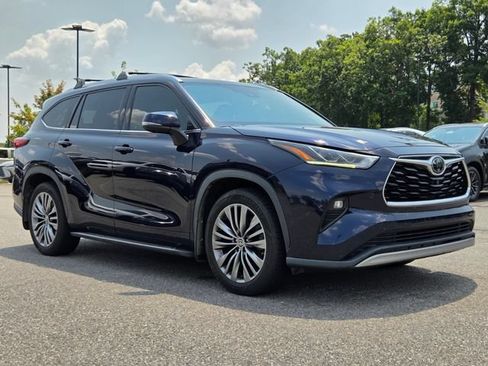 Used 2020 Toyota Highlander Platinum AWD/4WD image 7
