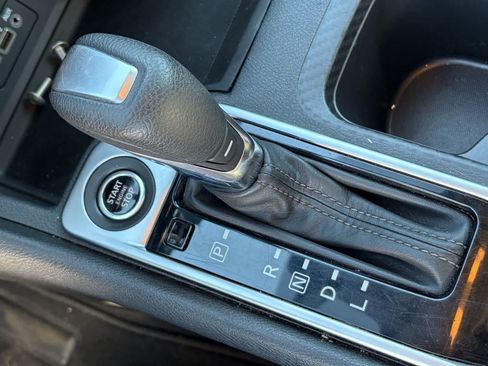 Used 2024 Nissan Sentra SV FWD image 18