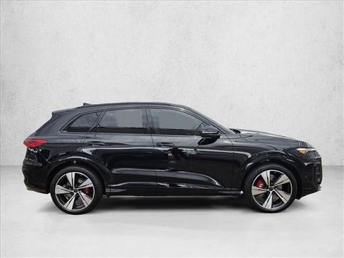 New 2026 Audi SQ5 Premium Plus AWD/4WD image 4