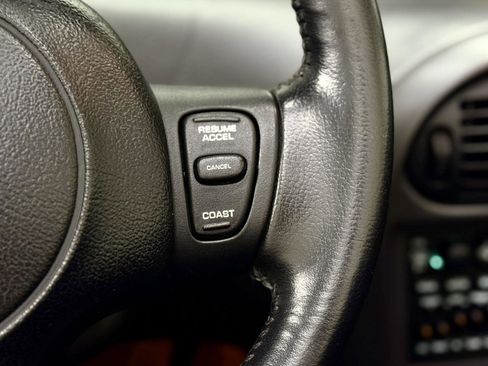 Used 2001 Chrysler Prowler RWD image 14