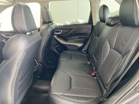 Used 2023 Subaru Forester Limited image 13