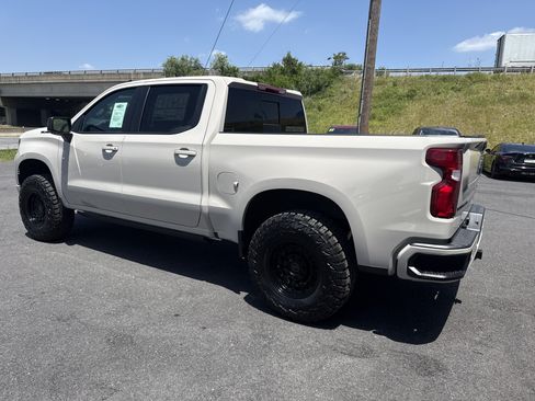 New 2026 Chevrolet Silverado 1500 RST w/ RST All Star Premium Package AWD/4WD image 6