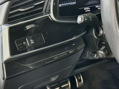 Certified 2023 Audi SQ7 Prestige w/ Sport Package AWD/4WD image 14