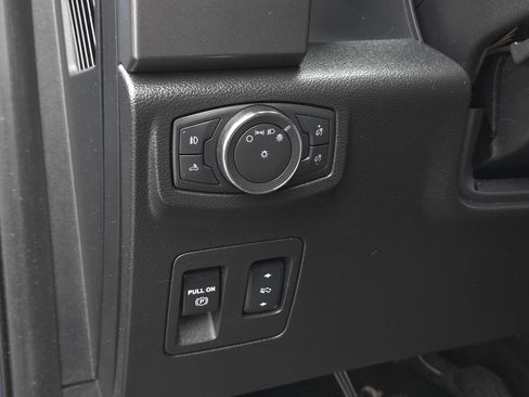 Used 2018 Ford F150 XLT w/ Equipment Group 302A Luxury image 23