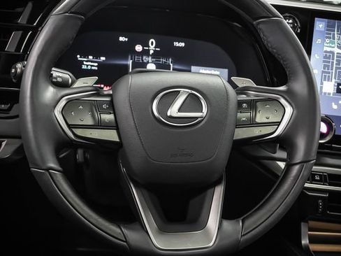 Certified 2025 Lexus RX 350 w/ Convenience Package AWD/4WD image 13