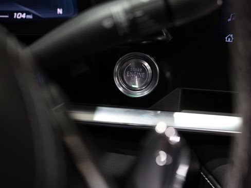 Used 2025 Chevrolet Corvette Z06 image 29